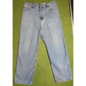 Eddie Bauer Men’s Classic Fit Jeans 34x30 Light Wash Straight Leg 100% Cotton